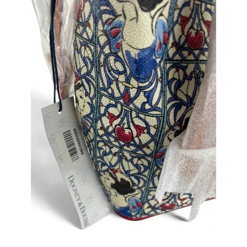 Dooney & Bourke Disney‎ Snow White Paige Hobo Crossbody Bag Detachable Strap NWT